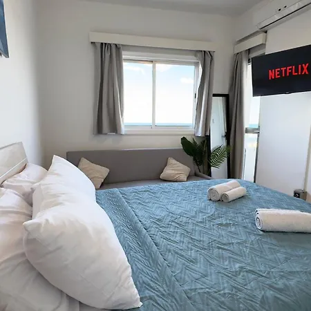 Kolonaki Seaview 1bdr Finikoudes *