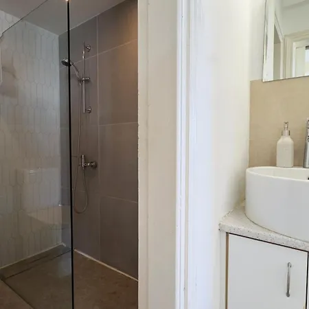 Appartement Kolonaki Seaview 1bdr Finikoudes Larnaca