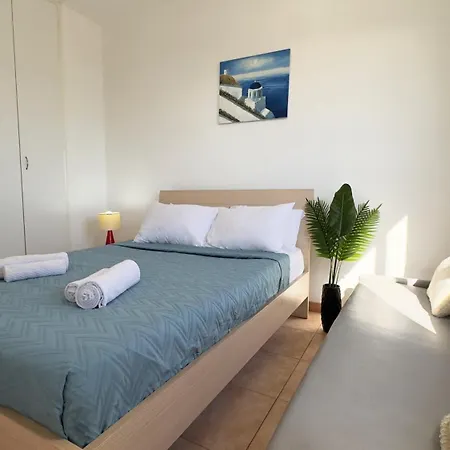 Kolonaki Seaview 1bdr Finikoudes