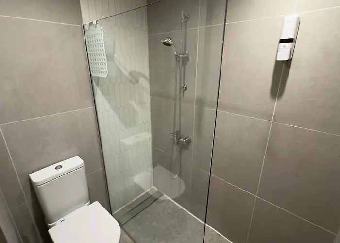 Kolonaki Seaview 1bdr Finikoudes 라르나카